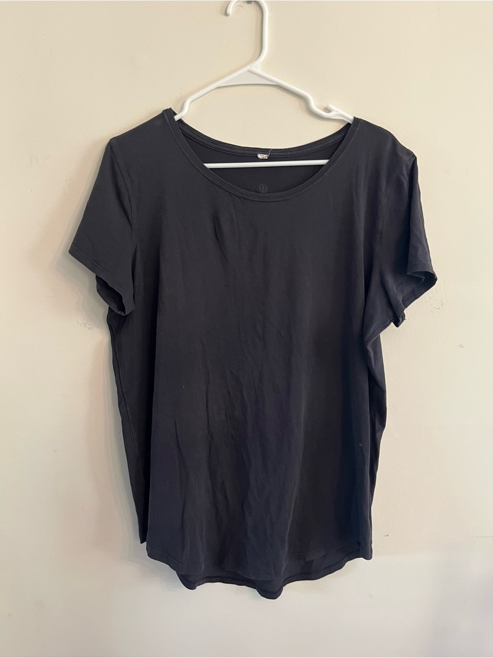 Lululemon T Shirt